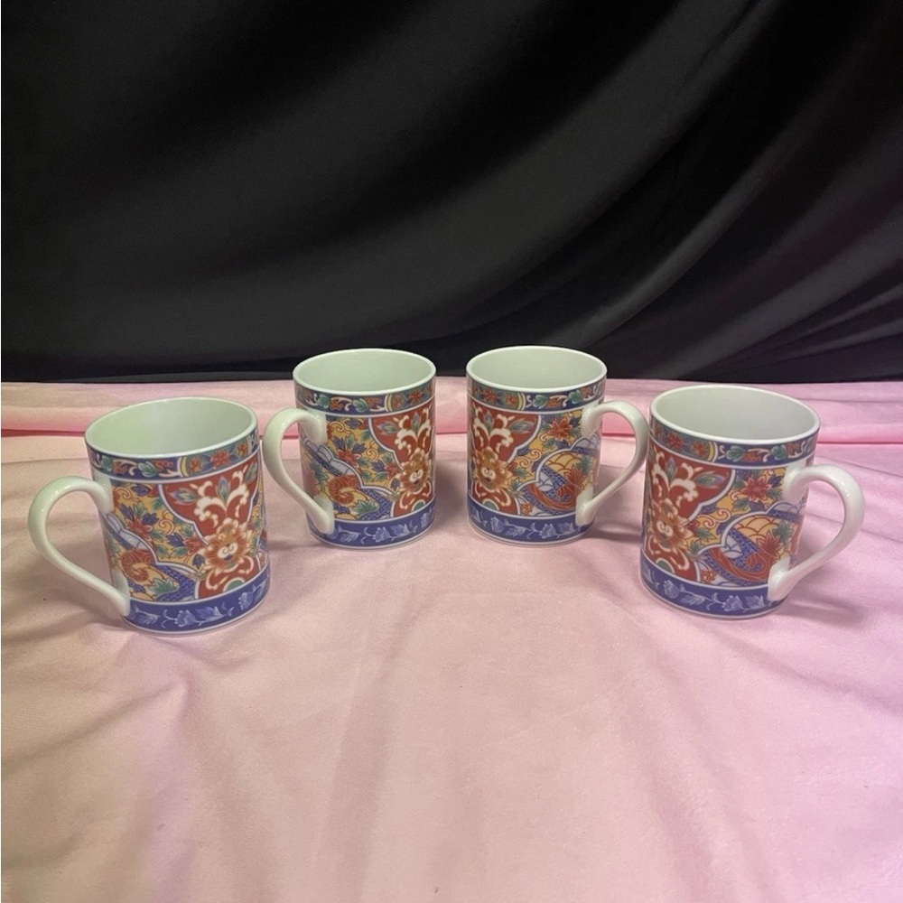 Imari Edo Vintage Coffee/Tea Mugs Set of 4.